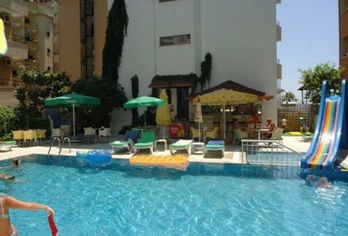 Kleopatra Celine Hotel